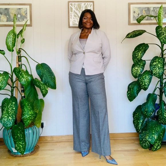 ✨ Eloquii✨Gray Single Button Blazer - Picture 14 of 16